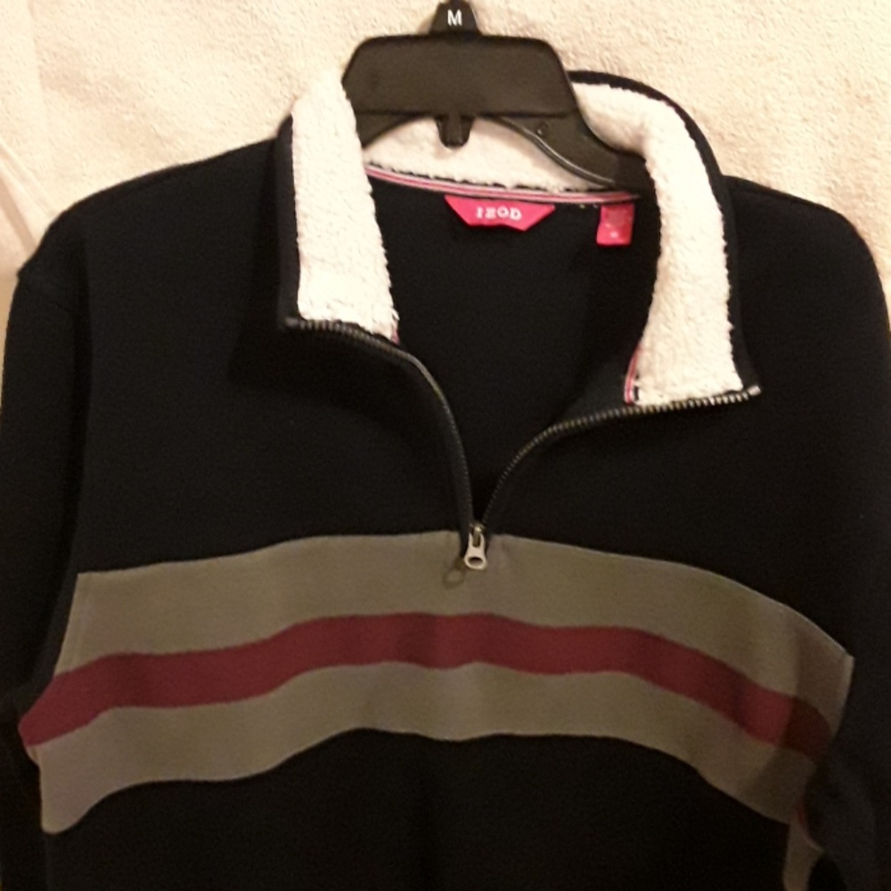 NWT Izod 1/4 zip sweatshirt navy size M